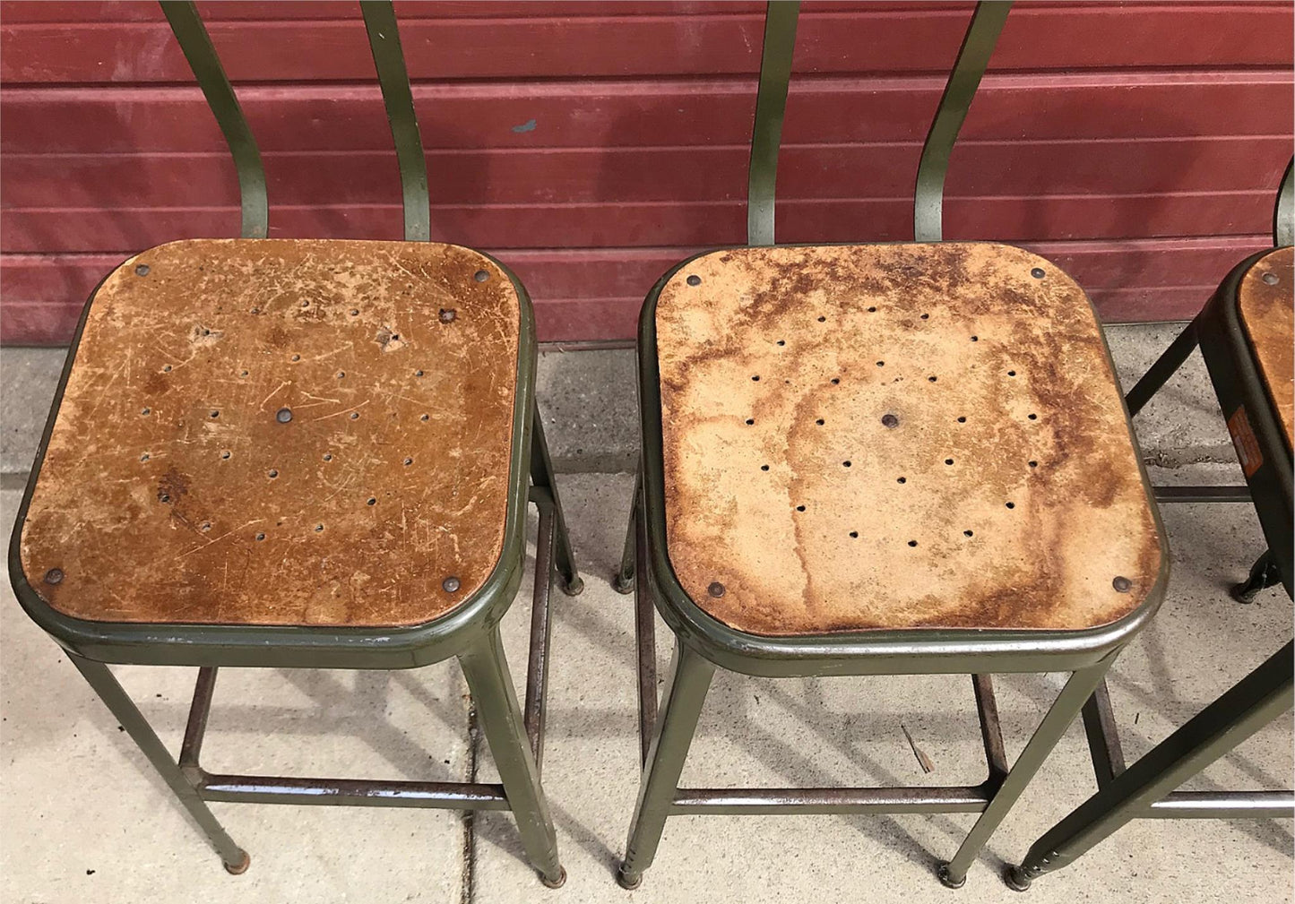 VINTAGE SET 4 GREEN LYON STOOL PRESSED DOVE GRAY WOOD STEEL ADJUST BACK FREESHIP