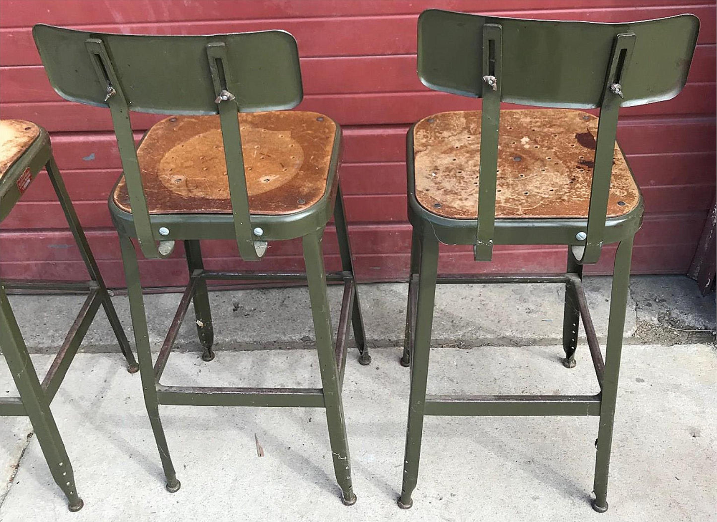 VINTAGE SET 4 GREEN LYON STOOL PRESSED DOVE GRAY WOOD STEEL ADJUST BACK FREESHIP