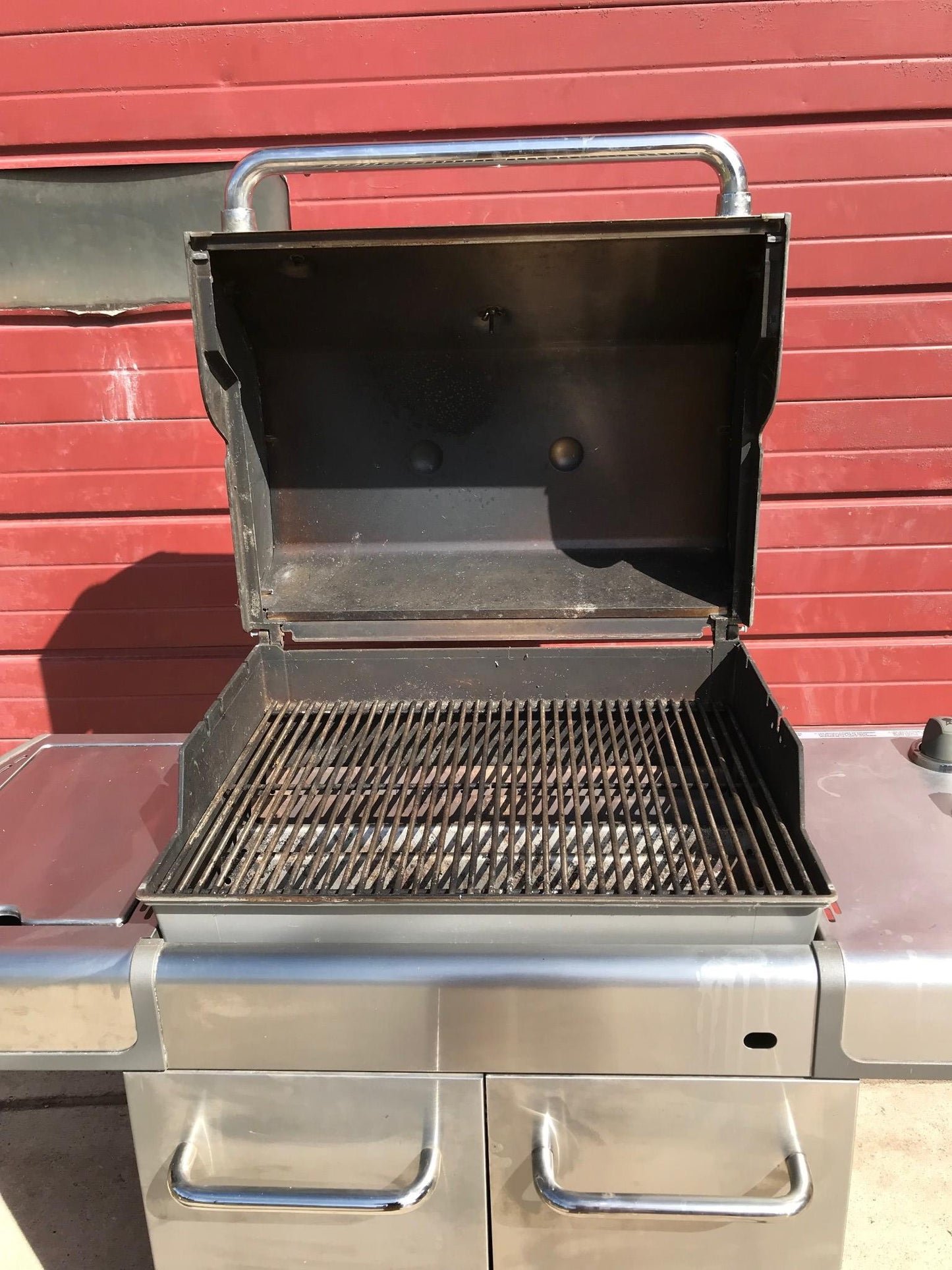 WEBER GENESIS® S-320™ PROPANE GAS GRILL with SIDE BURNER & COVER