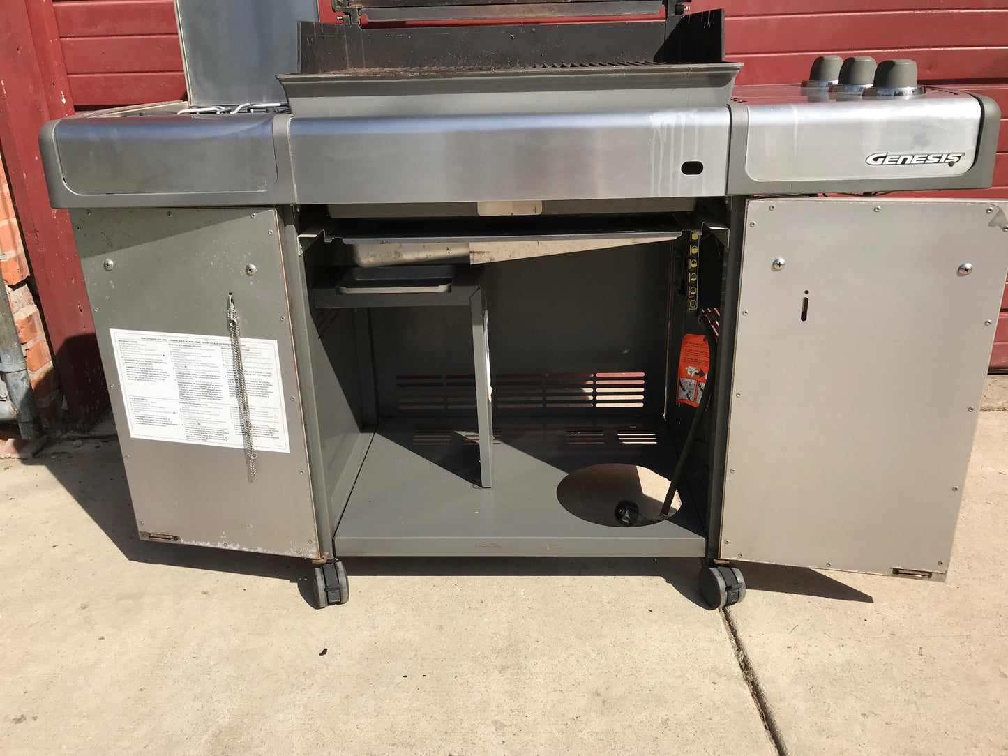 WEBER GENESIS® S-320™ PROPANE GAS GRILL with SIDE BURNER & COVER