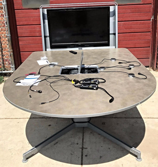 STEELCASE MEDIASCAPE SP106-101 & 5 VIRTUAL PUCKs NEC HDMI E422(L420UT CONFERENCE