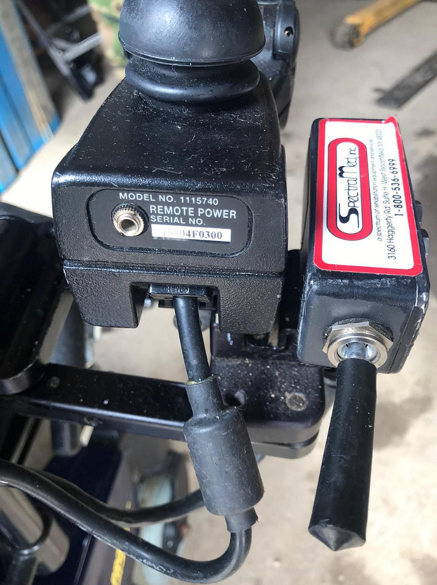 INVACARE PRONTO SURE STEP M71 SUPER TILT WHEELCHAIR CHARGER & BATTERY WATCHVIDEO