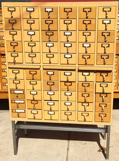 RARE 1950s VINTAGE 60 DRAWER LIBRARY INDEX CARD CABINET 60 x 42.5 x 18 FREE SHIP