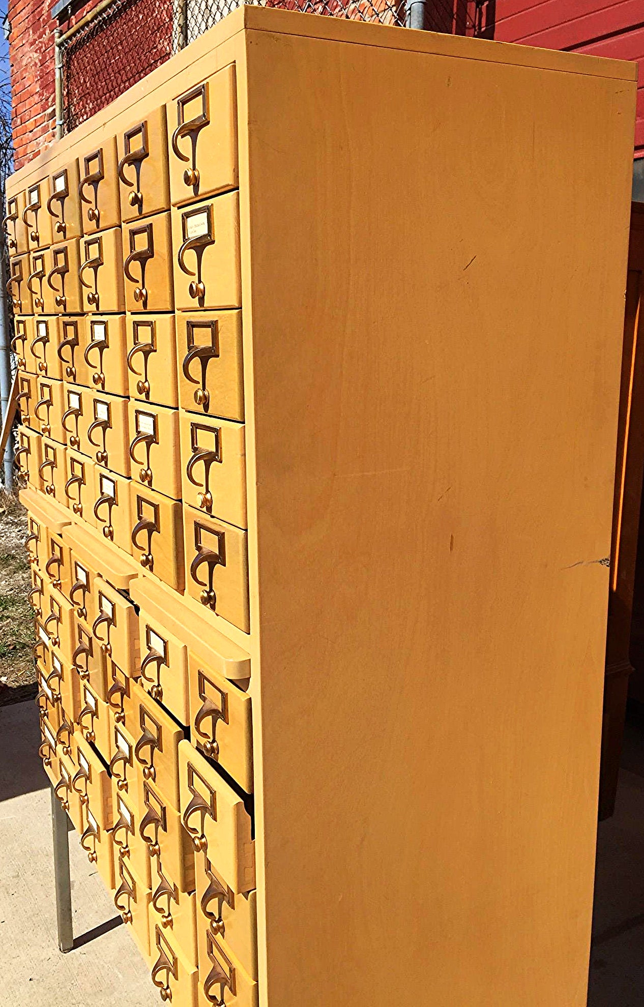 RARE 1950s VINTAGE 60 DRAWER LIBRARY INDEX CARD CABINET 60 x 42.5 x 18 FREE SHIP