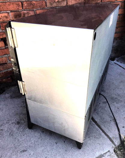 SILVER KING SK-15MAJ REFRIGERATED COMMERCIAL MILK BEVERAGE 3 VALVE DISPENSER