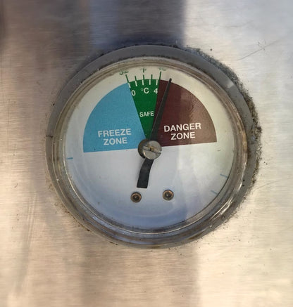 SILVER KING SK-15MAJ REFRIGERATED COMMERCIAL MILK BEVERAGE 3 VALVE DISPENSER