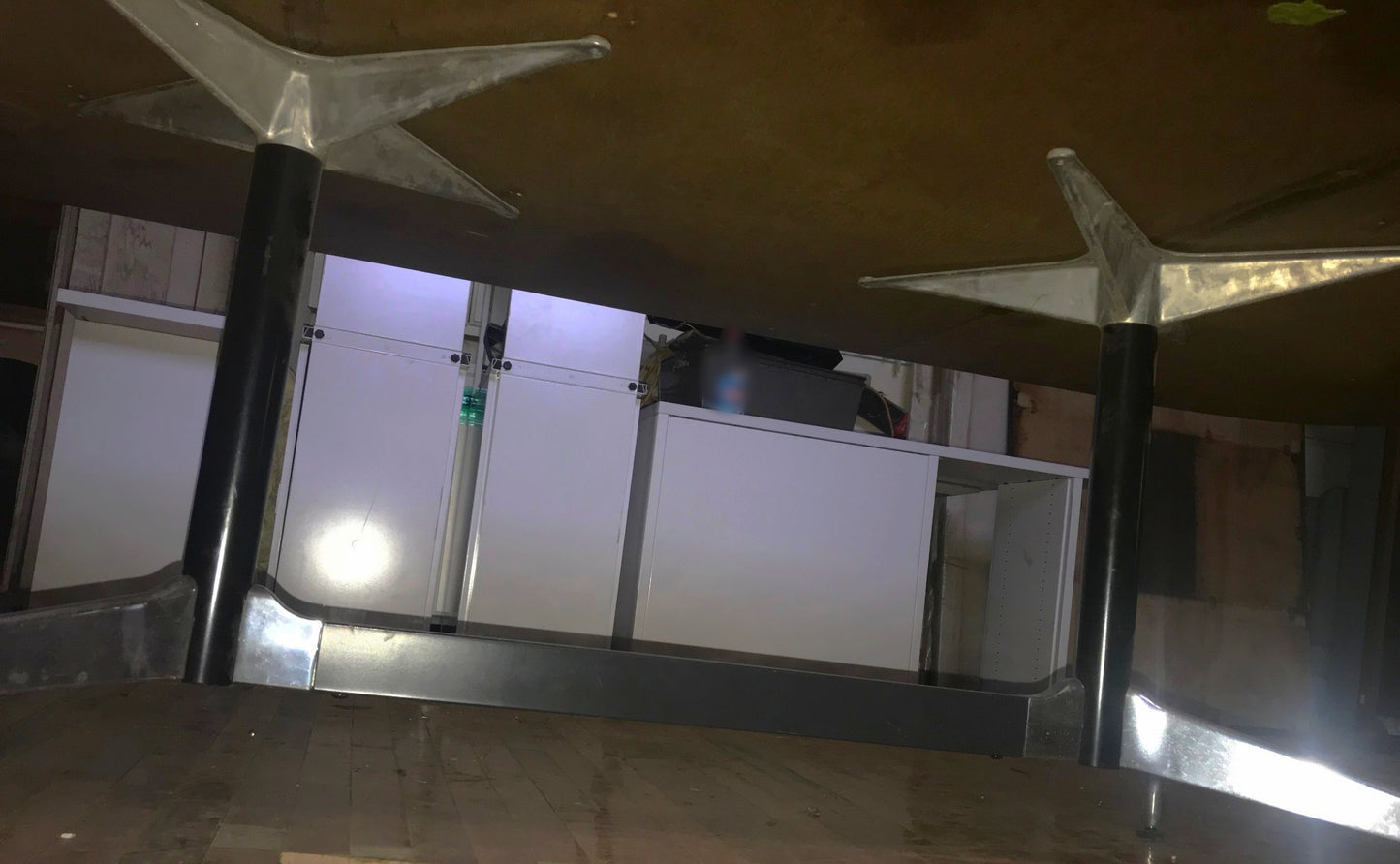 test HERMAN MILLER TABLE CONFERENCE