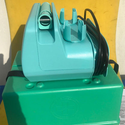 AMEDA ELITE BREAST PUMP with Protective CASE "NOT A RENTAL UNIT" WATCH VIDEO