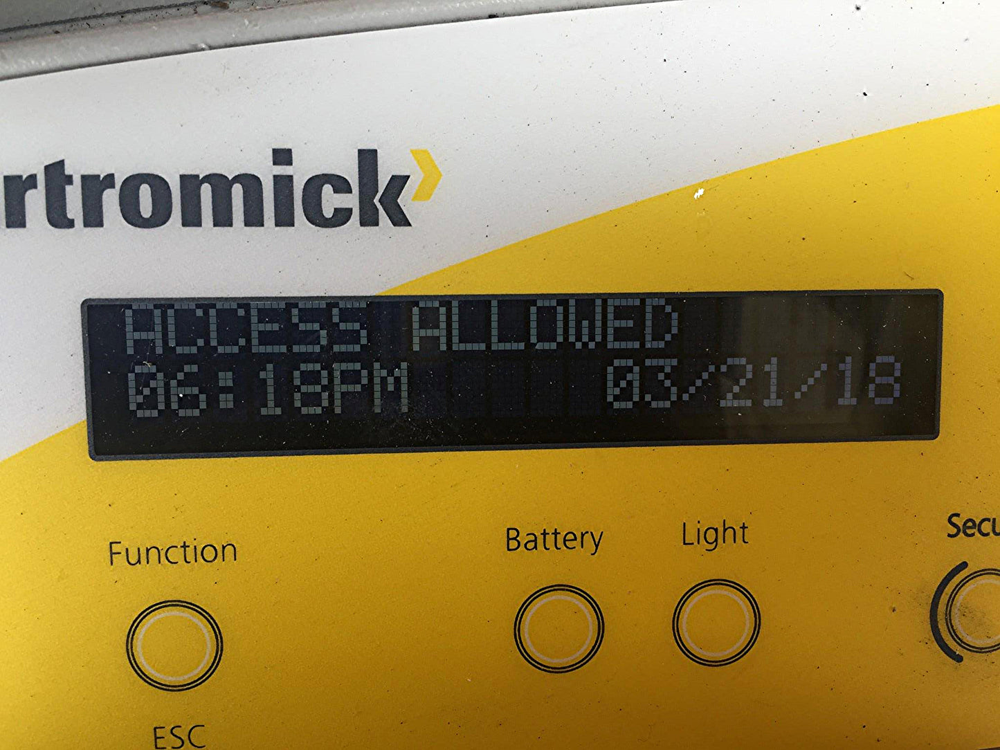 ARTROMICK KEYLESS AVALO AC AUTO RELOCK MEDICAL CART WATCH VIDEO FREE SHIP