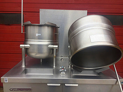 SOUTHBEND GMT-10S-10 TWO 10 QUART KETTLE GAS STEAMER BOILER TILT JACKET STEAM