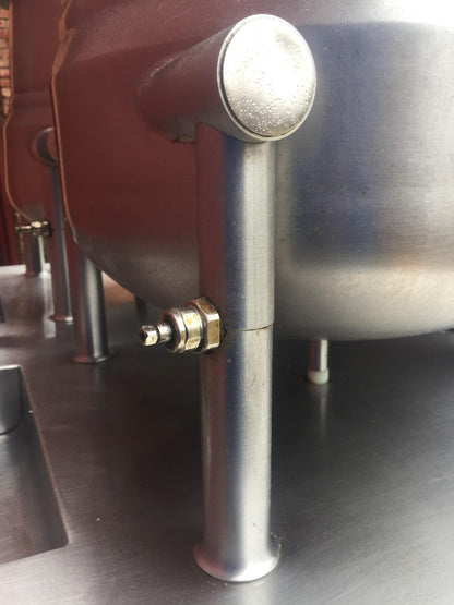 SOUTHBEND GMT-10S-10 TWO 10 QUART KETTLE GAS STEAMER BOILER TILT JACKET STEAM