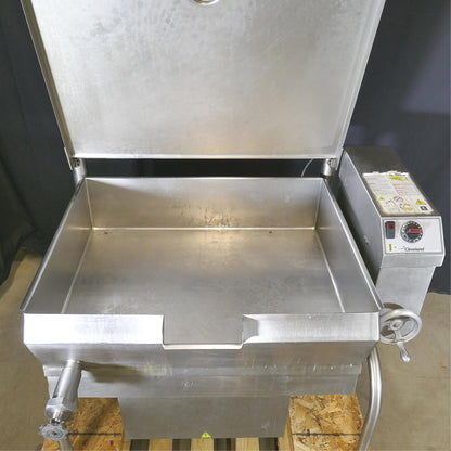 CLEVELAND SGL-40-T1 40 GALLON TILT SKILLET BRAISING PAN NATURAL GAS FREE SHIP