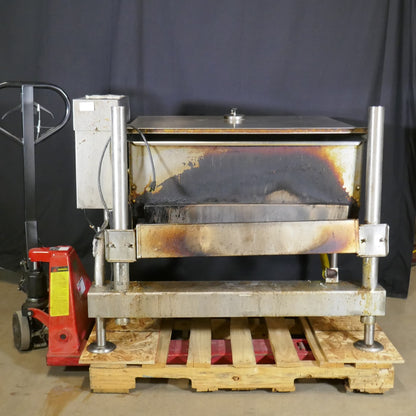 CLEVELAND SGL-40-T1 40 GALLON TILT SKILLET BRAISING PAN NATURAL GAS FREE SHIP