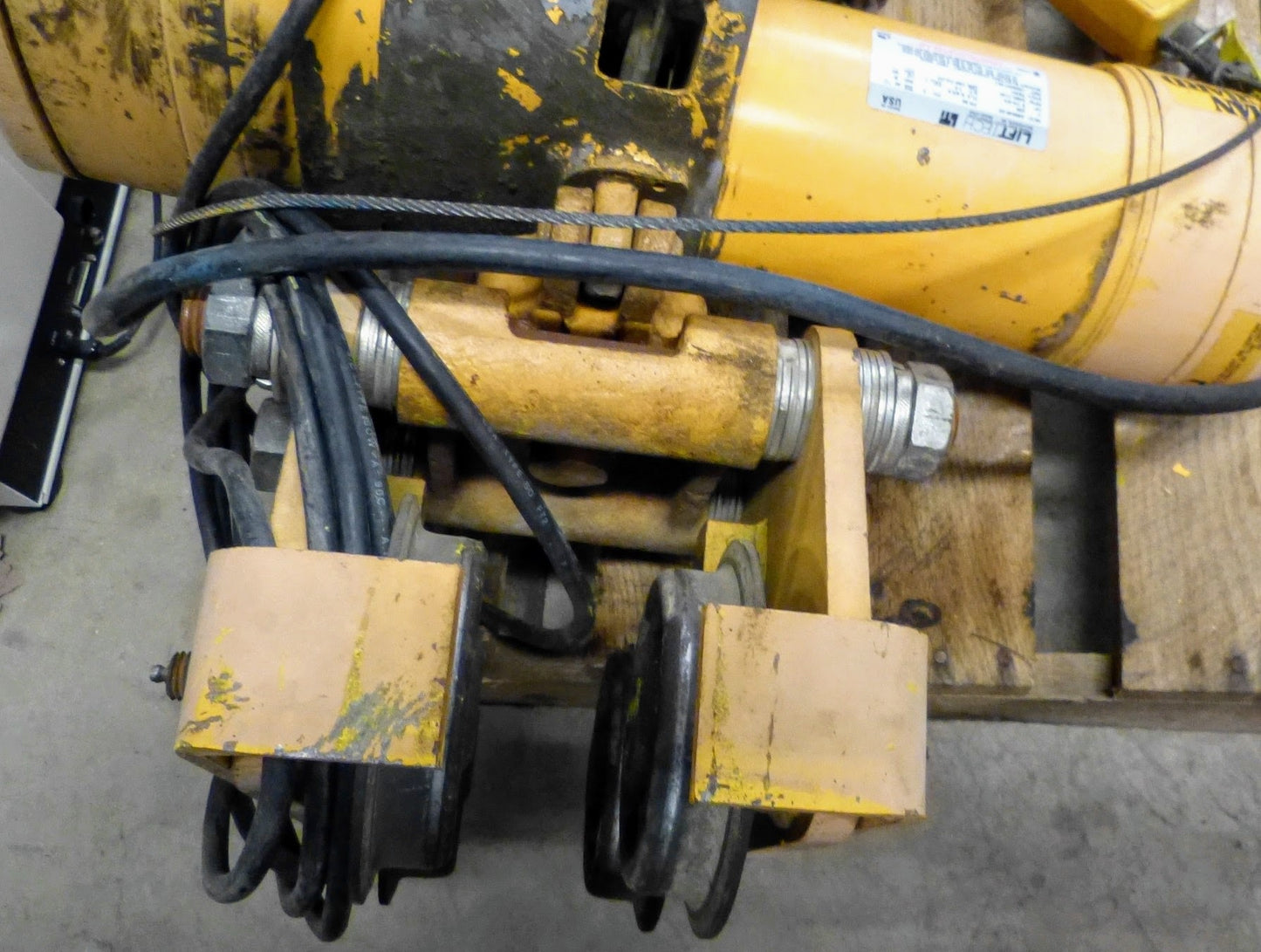 YALE BUDGIT MAN-GUARD 3-PHASE 3TON CHAIN HOIST PUSH TROLLEY MOUNT FREE SHIPPING