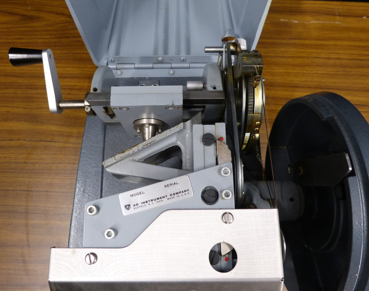 AMERICAN OPTICAL MICROTOME FREE SHIP