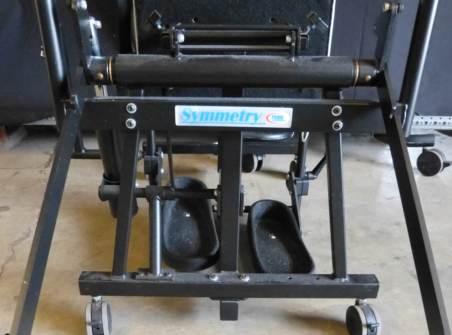 SYMMETRY PRIME STANDING FRAME WATCH VIDEO