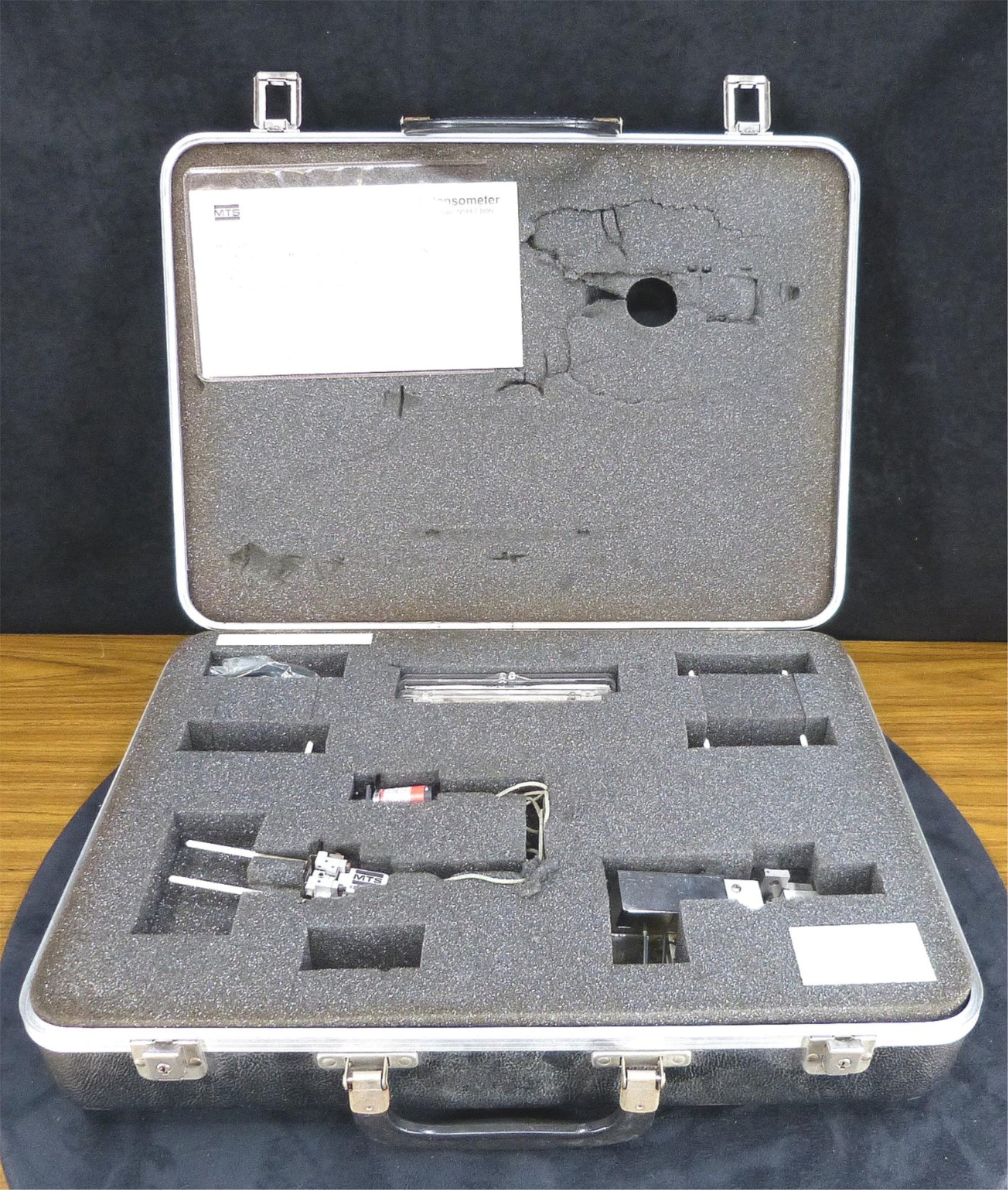 MTS 632-41E-01 PART: 474023-13 EXTENSOMETER LOTS OF SURPLUS ACESSORIES FREE SHIP