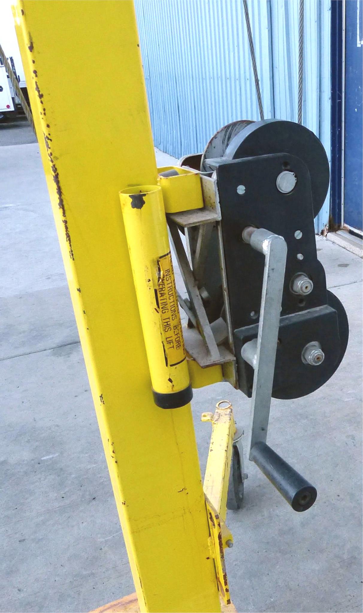 SUMNER R-250 25Feet ROUST-A-BOUT 1.500Pound PIPE & MATERIAL LIFT FREE-SHIPPING