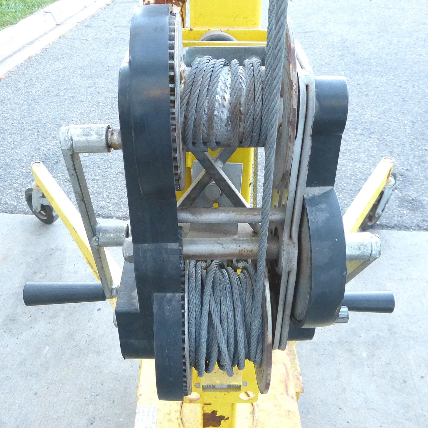 SUMNER R-250 25Feet ROUST-A-BOUT 1.500Pound PIPE & MATERIAL LIFT FREE-SHIPPING
