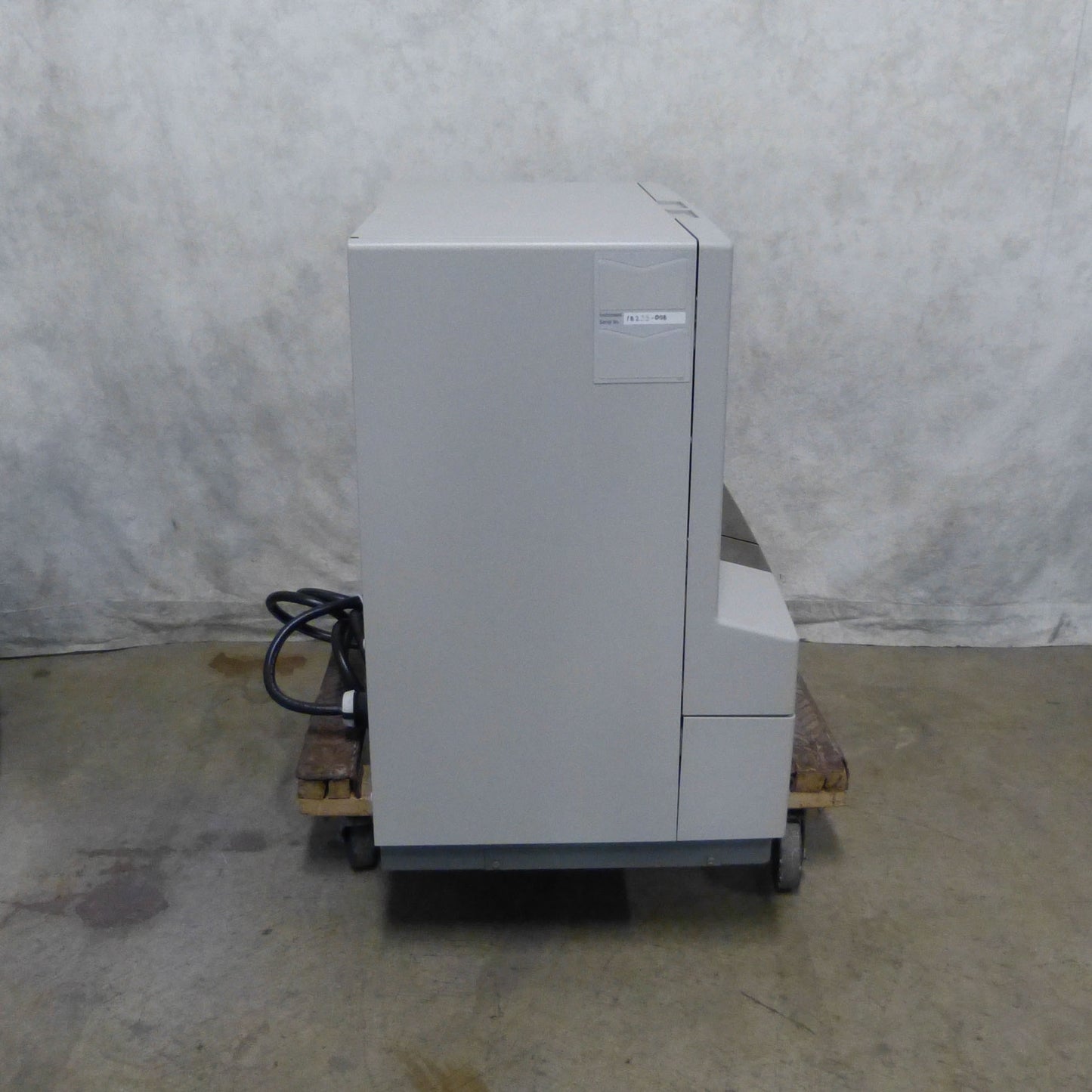 APPLIED BIOSYSTEMS 3130xl GENETIC ANALYZER FREE SHIP