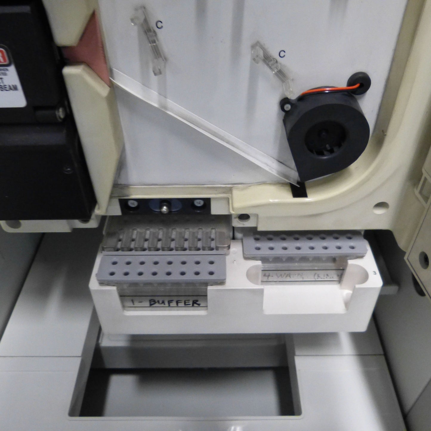 APPLIED BIOSYSTEMS 3130xl GENETIC ANALYZER FREE SHIP