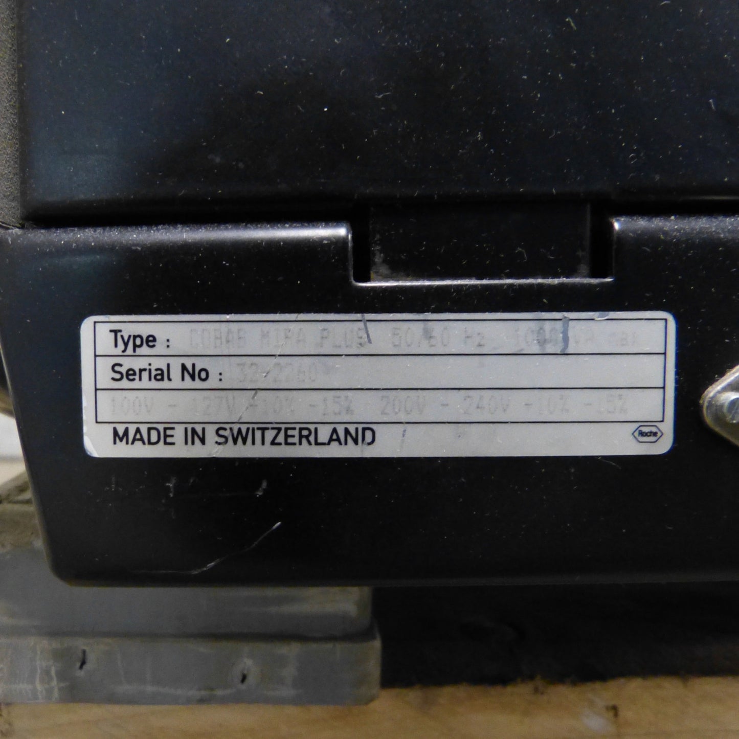 ROCHE COBAS MIRA PLUS CHEMICAL ANALYZER + BONUS CONSUMABLES WATCH VIDEO FREESHI