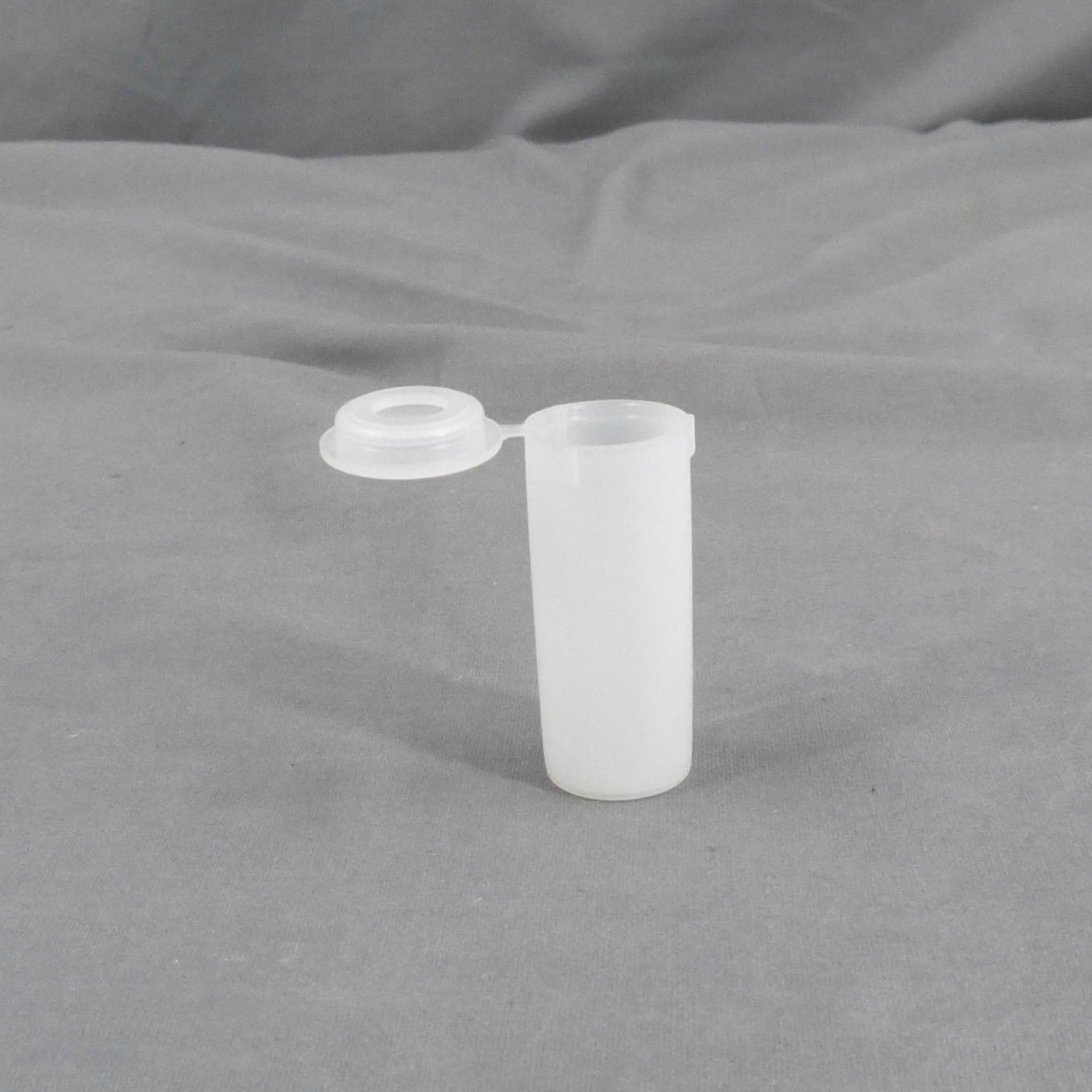 ROCHE COBAS MIRA PLUS CHEMICAL ANALYZER + BONUS CONSUMABLES WATCH VIDEO FREESHI