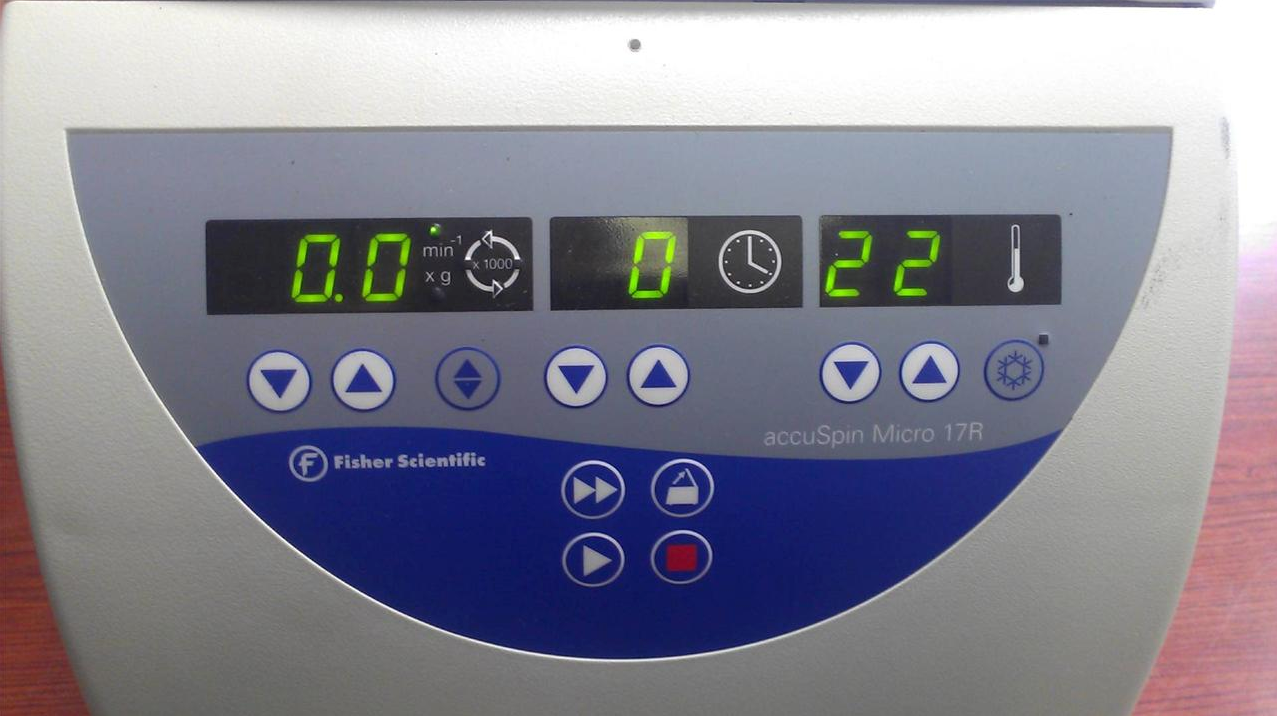 FISHER SCIENTIFIC ACCUSPIN MICRO 17R CENTRIFUGE with ROTOR