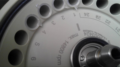 FISHER SCIENTIFIC ACCUSPIN MICRO 17R CENTRIFUGE with 24 x 1.5/2.0mL ROTOR