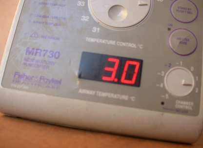 FISHER & PAYKEL MR730 MR 730 HEATED WIRE RESPIRATORY HUMIDIFIER