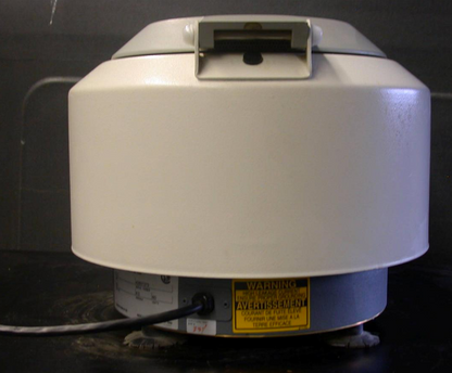 IEC Centra-CL2 Lab Benchtop 4000RPM Centrifuge no Rotor WORKS GREAT !!!!