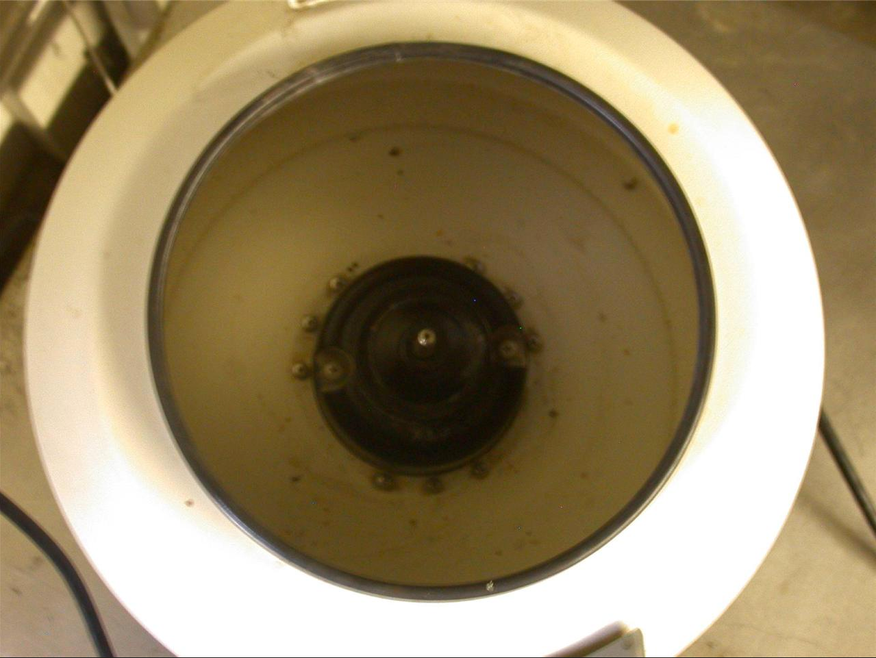 IEC Centra-CL2 Lab Benchtop 4000RPM Centrifuge no Rotor WORKS GREAT !!!!