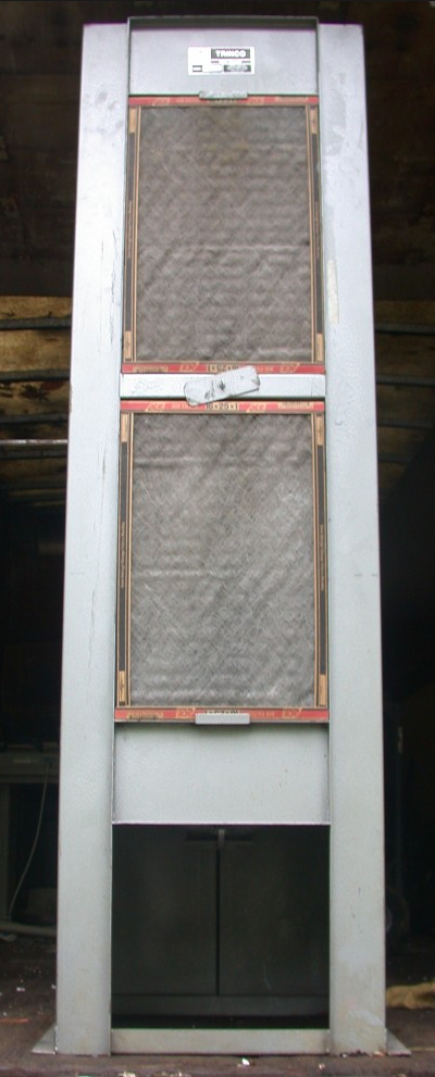 TRINCO DRY BLAST DUST COLLECTOR MODEL DEDC multiple gun guns