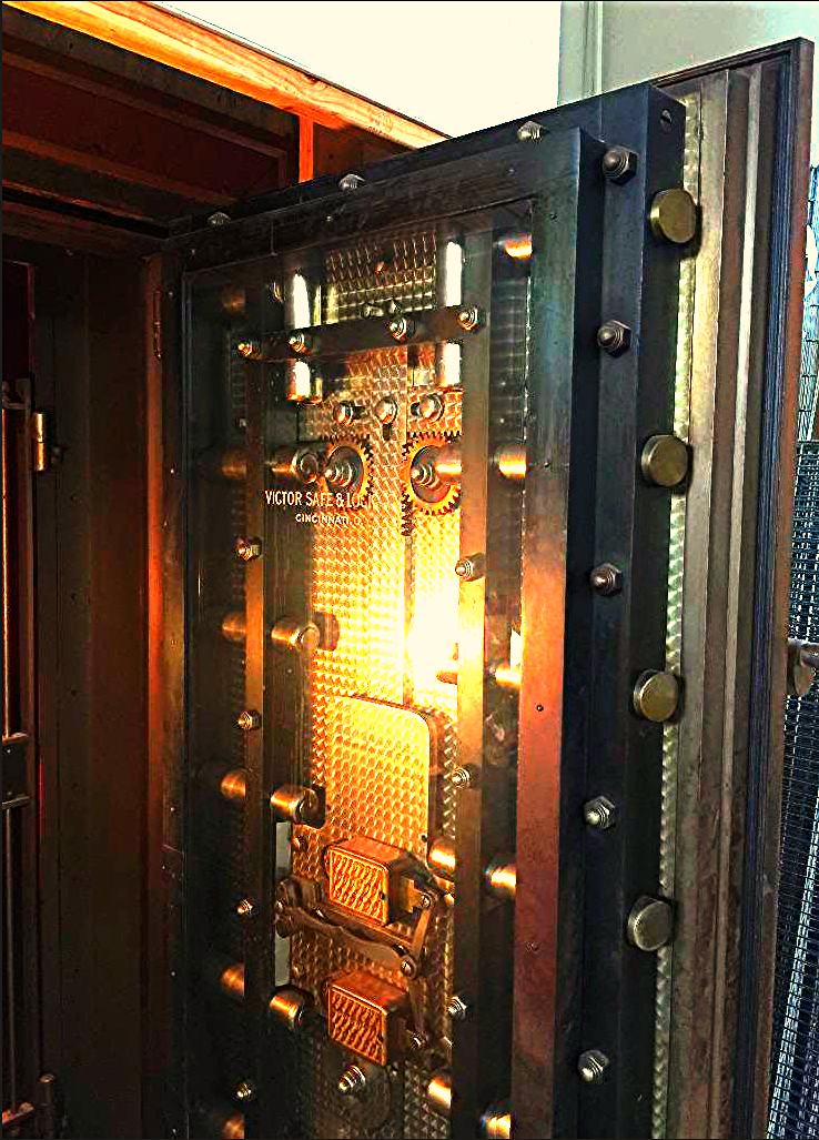 Unique & Rare VICTOR SAFE & LOCK COMPANY VAULT fromthe1800's WATCH VIDEO WORKING