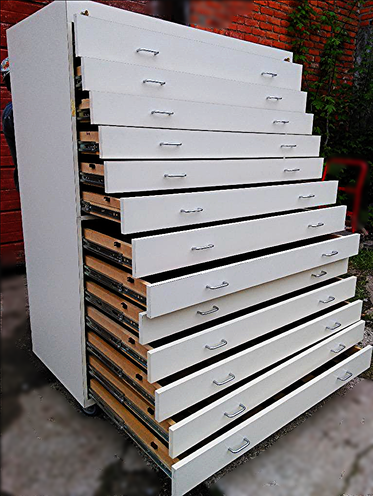 13 DRAWER WOODEN MAP FILE WHITE FORMICA BLUEPRINT ART SUPPLY CABINET WHEEL 44x22