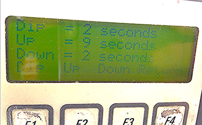 LEICA JUNG PROGRAMMABLE AUTOMATED SLIDE AUTOSTAINER XL & MANUAL WATCH VIDEO UNIT