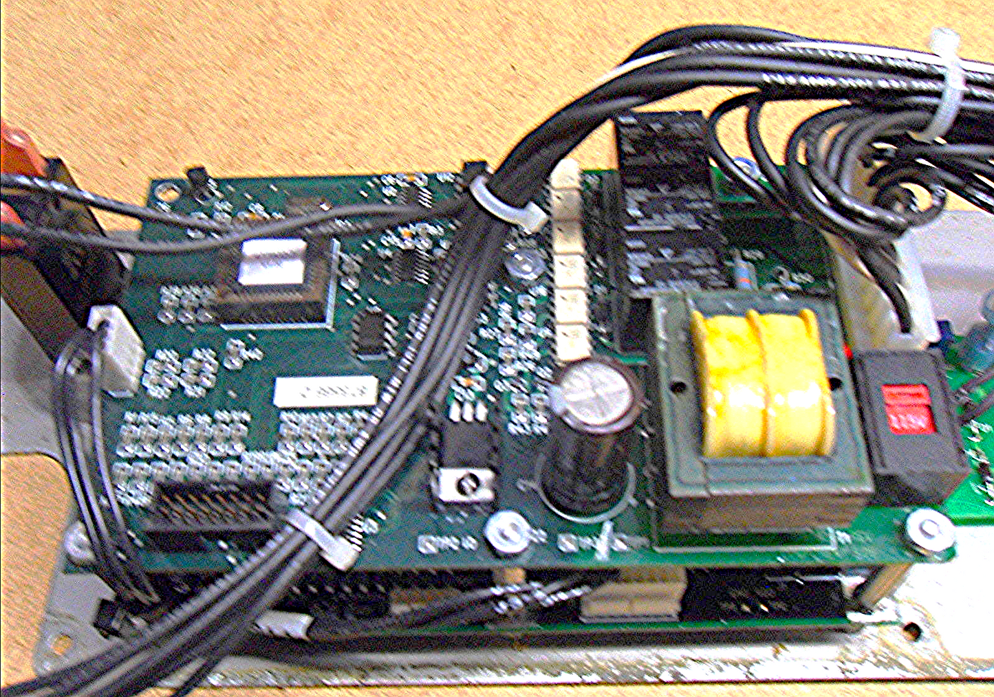 HOBART MODEL 2912 AUTO D C POWER BOARD SCALE AUTO SPEED BOARDS ALL WORKING FINE