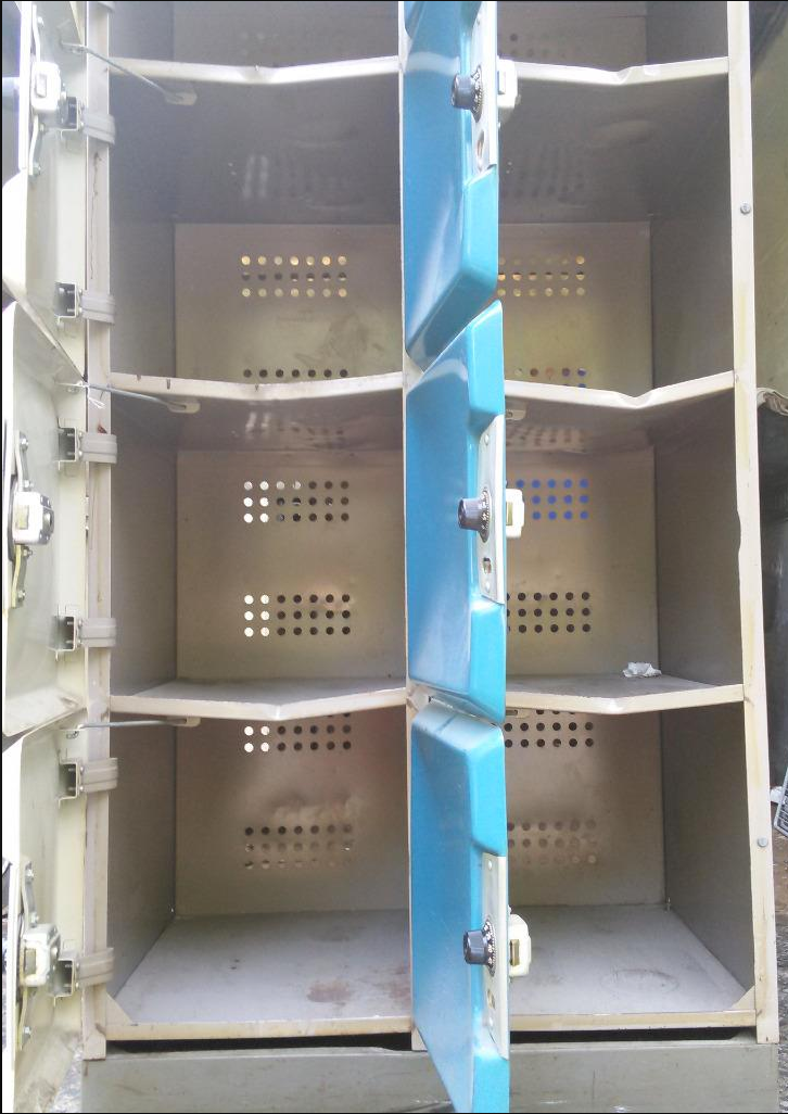 RARE VINTAGE BOWLING LOCKER 1960's - LOCK & KEY LOCKERs INDUSTRIAL SPUNK MODERN