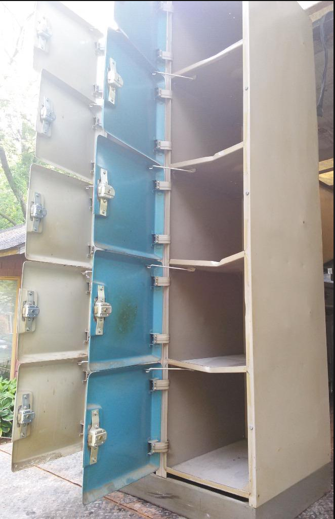 RARE VINTAGE BOWLING LOCKER 1960's - LOCK & KEY LOCKERs INDUSTRIAL SPUNK MODERN