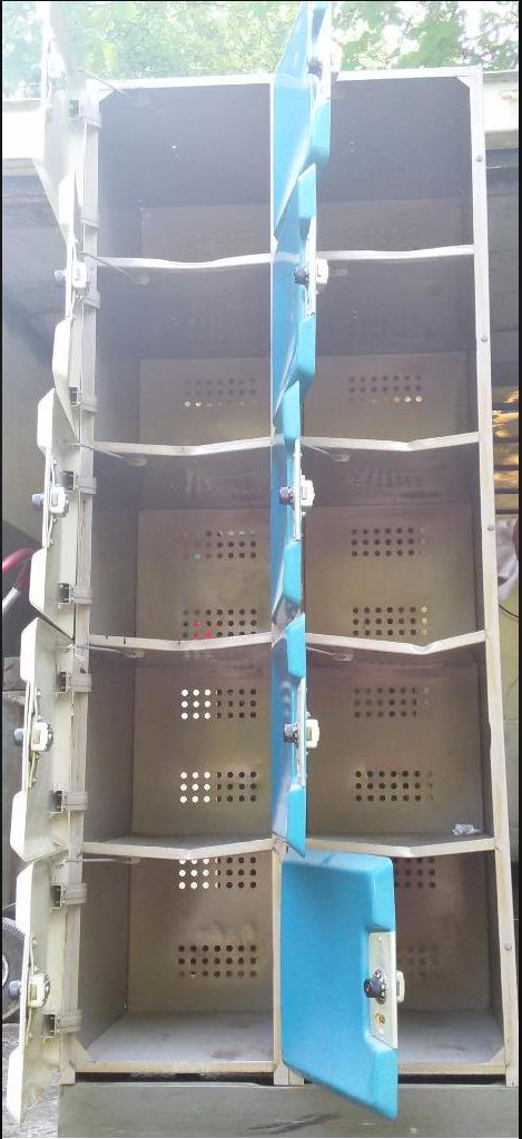 RARE VINTAGE BOWLING LOCKER 1960's - LOCK & KEY LOCKERs INDUSTRIAL SPUNK MODERN