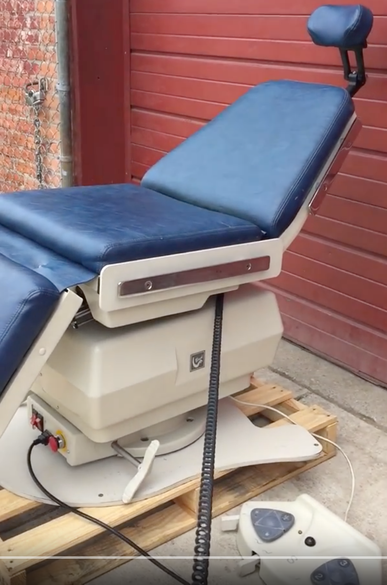 BOYD S-261 DENTAL EXAM HILO POWER CHAIR PERFECT PLUS FOOT HAND REMOTE WATCHVIDEO