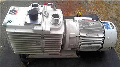 LEYBOLD TRIVAC S60A ROTARY DUAL VANE DUAL STAGE MECHANIC VACUUM PUMP 3 PHASE