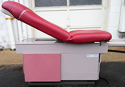 MIDMARK RITTER 305 HILO POWER PATIENT EXAM TABLE GYNECOLOGY MEDICAL WELCH ALLYN