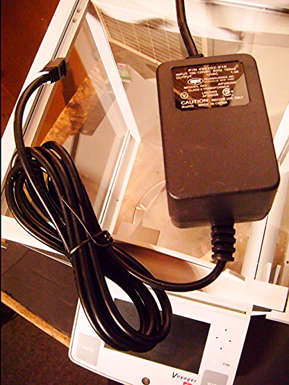 EXCELLENT OHAUS Model V02130 VOYAGER BALANCE 210g x 0.001g WATCH VIDEO FREE SHIP