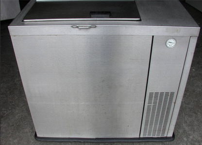 AP WYOTT MODEL FB-20M ST STEEL ICE CREAM DIP REFRIGERATOR FREEZER CASTERS FREESH