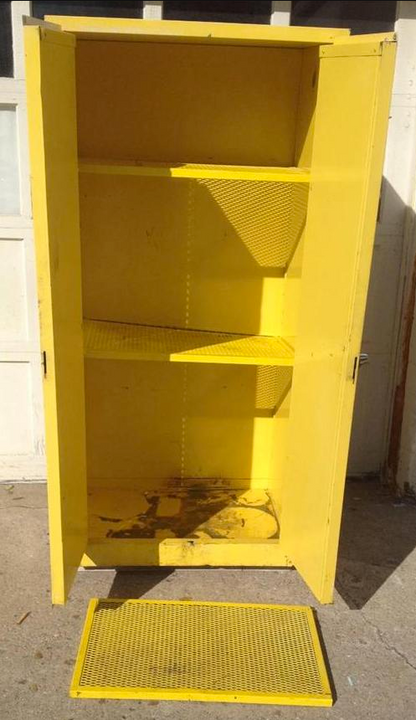 SE-CUR-ALL FLAMMABLE SAFETY STORAGE CABINET 45 GALLON