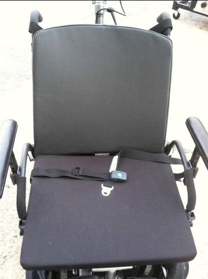 PERMOBIL C300 450lb CAPACITY MOBILITY POWER WHEELCHAIR LETUSKNOW FOR WHICH PARTS