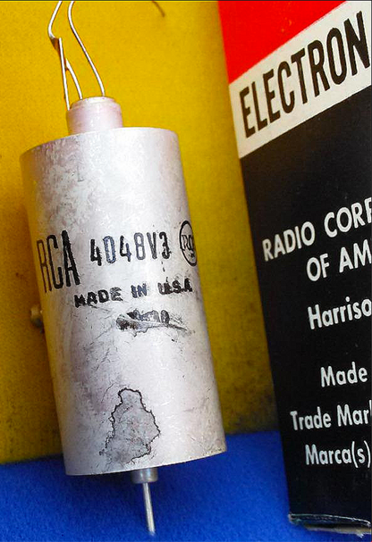 3 RCA 4048V3 RADIOTRON ELECTRON TUBES ORIGINAL BOXES NEW OLD STOCK FREE SHIPPING