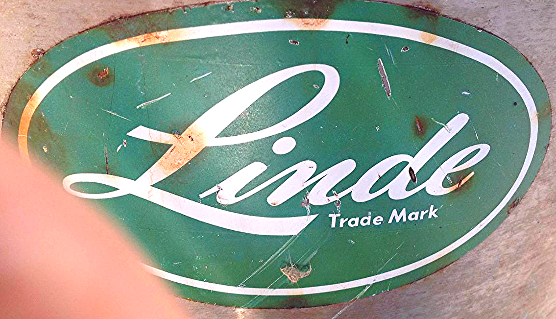 LINDE CRYO 25 Liter TANK LNR-258 LIQUID NITROGEN REFRIGERATOR CRYOGENIC LOCK