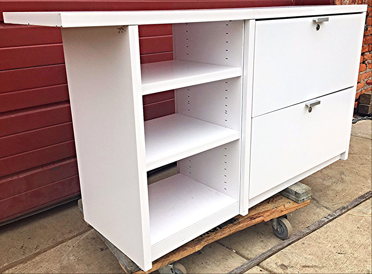 LOT OF KNOLL OFFICE FURNITURE WHITE LAMINATE  DESK LOCKER TOWER FILE CABINET